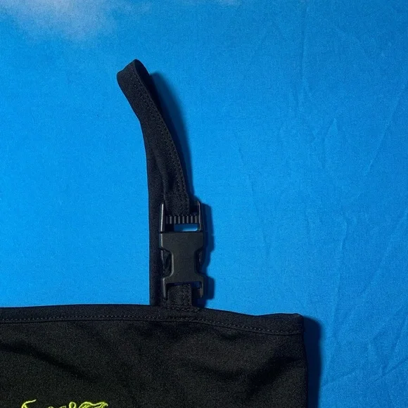 Two piece set - Picture 4 of 5